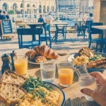 Brunch la rochelle : terrasse café vue mer au Vieux-Port