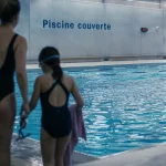 Piscine La Rochelle : entrée dans une piscine couverte