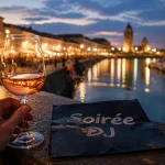 Que faire le soir à La Rochelle : verre rosé au Vieux-Port pour la soirée DJ