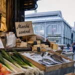 Quels sont les jours de marché à la Rochelle ? Marché aux Halles au petit matin